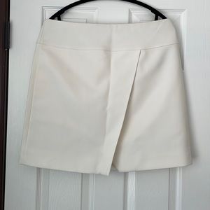 J. Crew Skirt Size 12 Cream color fully lined- Cute front design